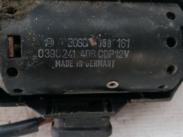 bontott MERCEDES-BENZ 190 Első Ablaktörlő Szerkezet Motorral