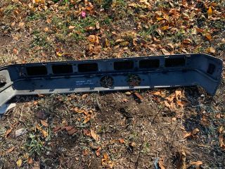 bontott MERCEDES-BENZ 190 Hátsó Lökhárító (Üresen)