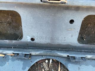 bontott MERCEDES-BENZ 190 Hátsó Lökhárító (Üresen)