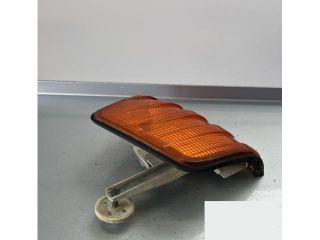 bontott MERCEDES-BENZ 190 Jobb első Irányjelző