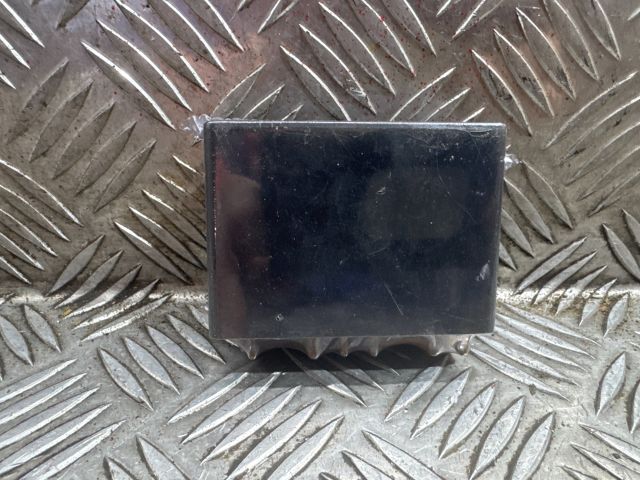 bontott MERCEDES-BENZ 190 Komfort Elektronika