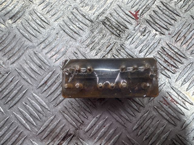 bontott MERCEDES-BENZ 190 Komfort Elektronika