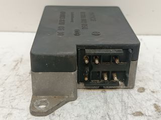 bontott MERCEDES-BENZ 190 Központi Ütközés Érzékelő