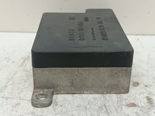 bontott MERCEDES-BENZ 190 Központi Ütközés Érzékelő