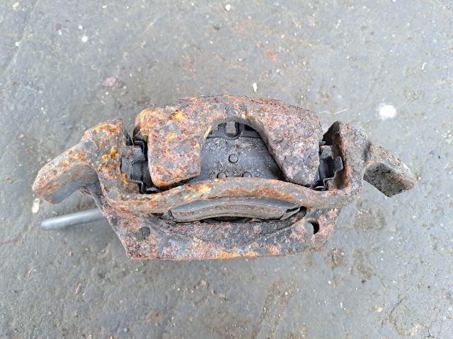 bontott MERCEDES-BENZ A-CLASS Bal első Féknyereg Munkahengerrel