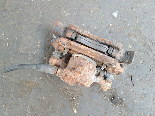 bontott MERCEDES-BENZ A-CLASS Bal első Féknyereg Munkahengerrel