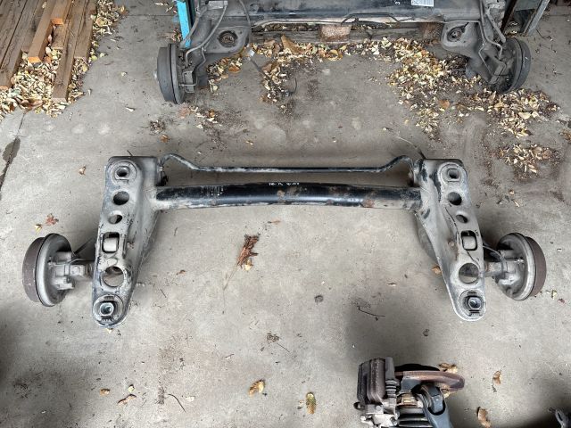 bontott MERCEDES-BENZ A-CLASS Hátsó Híd (Dobfékes)