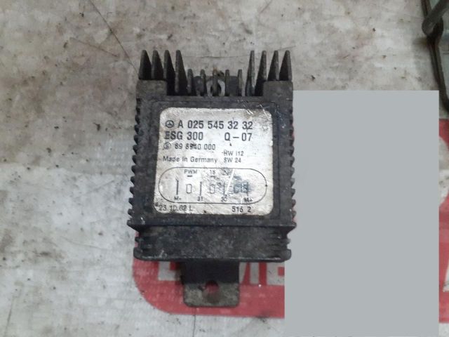 bontott MERCEDES-BENZ A-CLASS Hűtőventilátor Relé