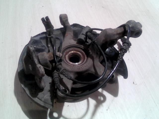 bontott MERCEDES-BENZ A-CLASS Jobb első Csonkállvány Kerékaggyal