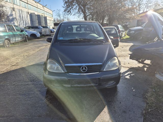 bontott MERCEDES-BENZ A-CLASS Jobb első Csonkállvány Kerékaggyal