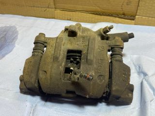 bontott MERCEDES-BENZ A-CLASS Jobb első Féknyereg Munkahengerrel