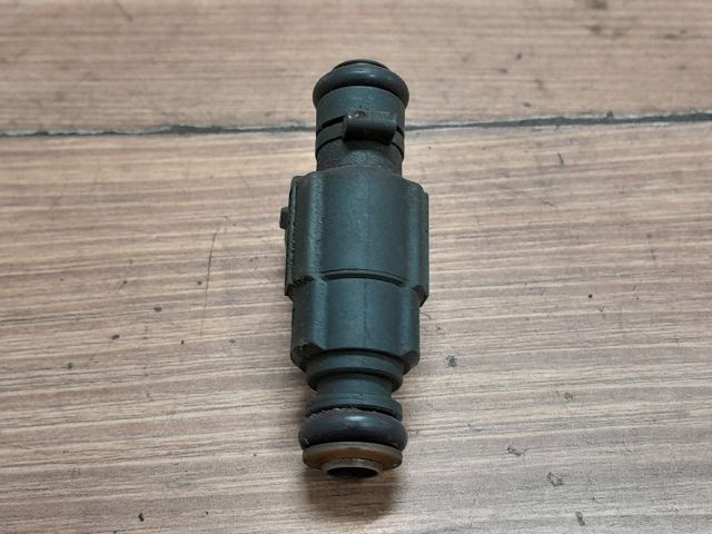 bontott MERCEDES-BENZ A-CLASS Porlasztó (1 db)