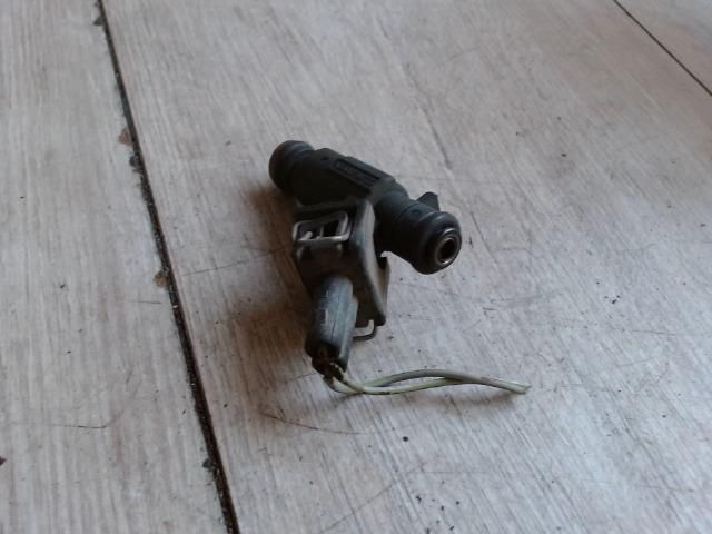 bontott MERCEDES-BENZ A-CLASS Porlasztó (1 db)