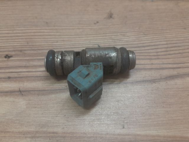 bontott MERCEDES-BENZ A-CLASS Porlasztó (1 db)