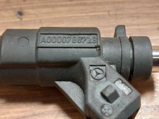 bontott MERCEDES-BENZ A-CLASS Porlasztó (1 db)