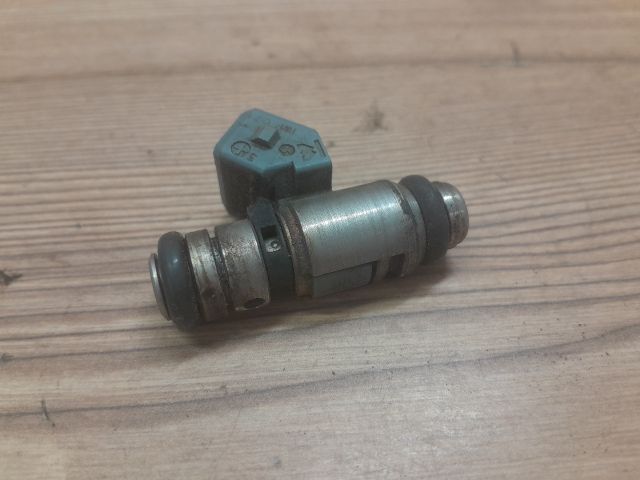 bontott MERCEDES-BENZ A-CLASS Porlasztó (1 db)