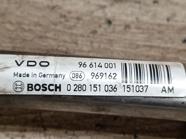 bontott MERCEDES-BENZ A-CLASS Porlasztó Sor / Híd