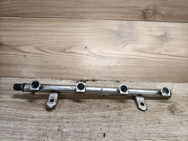 bontott MERCEDES-BENZ A-CLASS Porlasztó Sor / Híd