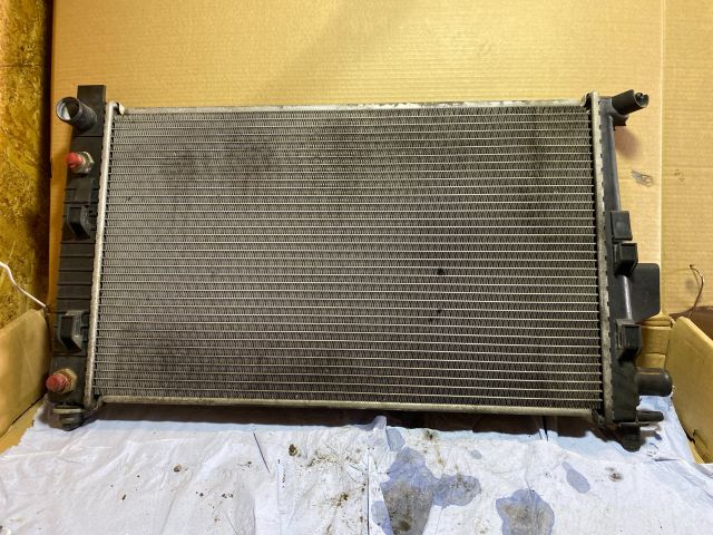 bontott MERCEDES-BENZ A-CLASS Vízhűtő Radiátor (Klímás)