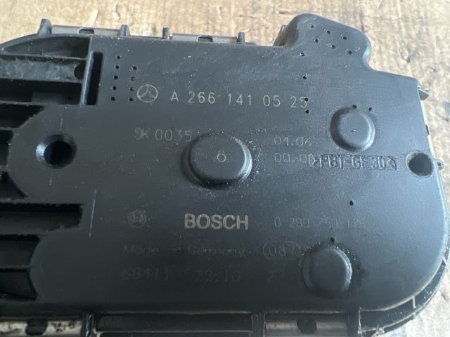 bontott MERCEDES-BENZ A-CLASS Fojtószelep (Elektromos)