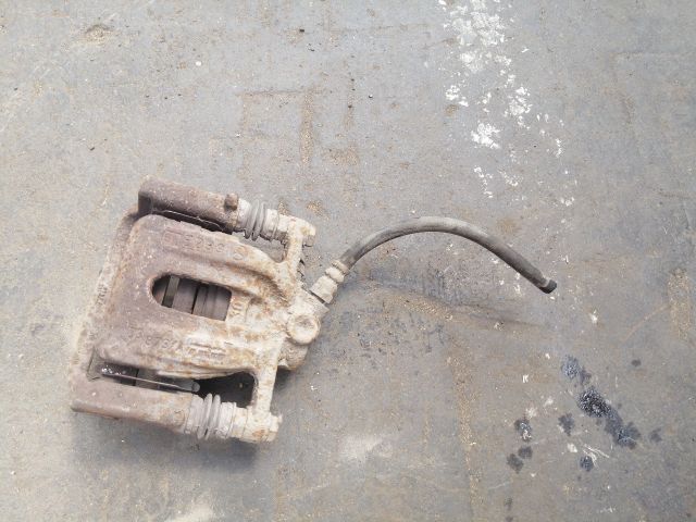 bontott MERCEDES-BENZ A-CLASS Jobb hátsó Féknyereg Munkahengerrel