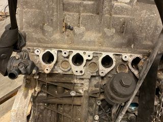 bontott MERCEDES-BENZ A-CLASS Motor (Fűzött blokk hengerfejjel)