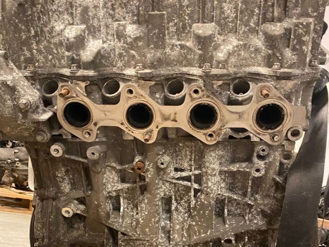 bontott MERCEDES-BENZ A-CLASS Motor (Fűzött blokk hengerfejjel)