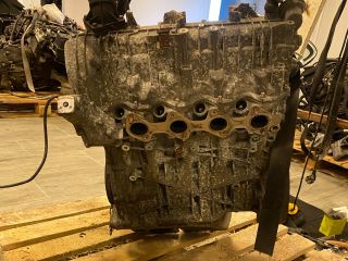 bontott MERCEDES-BENZ A-CLASS Motor (Fűzött blokk hengerfejjel)