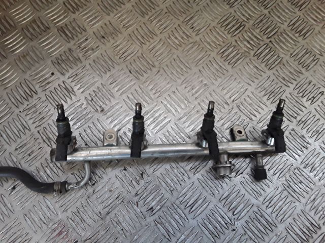 bontott MERCEDES-BENZ A-CLASS Porlasztó (1 db)