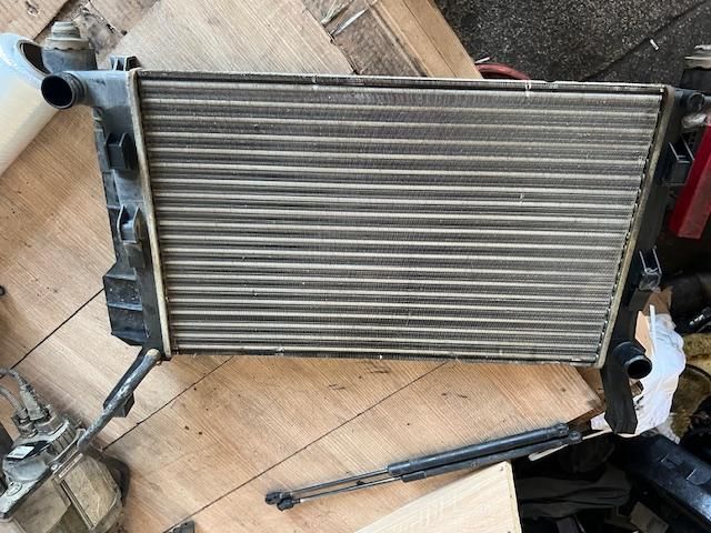 bontott MERCEDES-BENZ A-CLASS Vízhűtő Radiátor (Klímás)