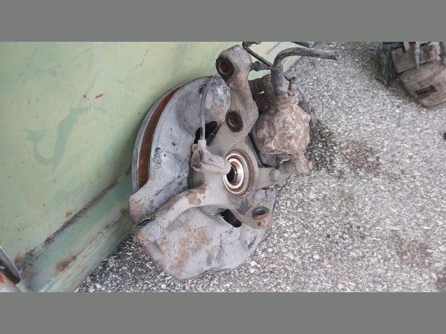 bontott MERCEDES-BENZ A-CLASS Bal első Csonkállvány Kerékaggyal