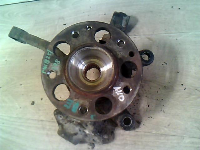 bontott MERCEDES-BENZ A-CLASS Bal első Csonkállvány Kerékaggyal