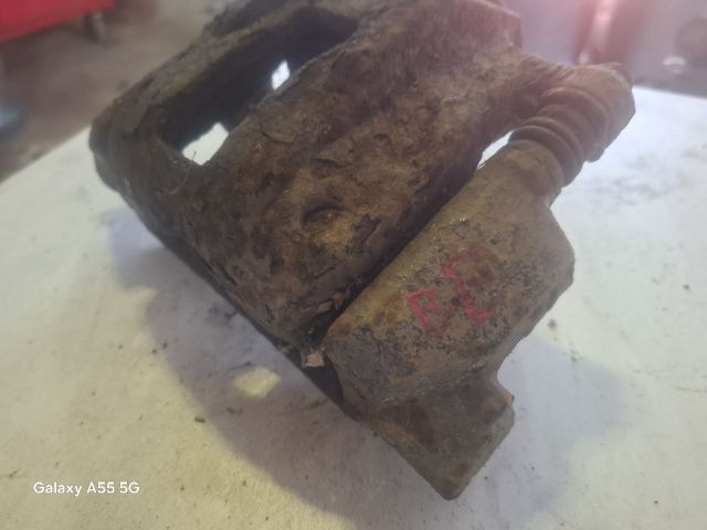 bontott MERCEDES-BENZ A-CLASS Bal első Féknyereg Munkahengerrel