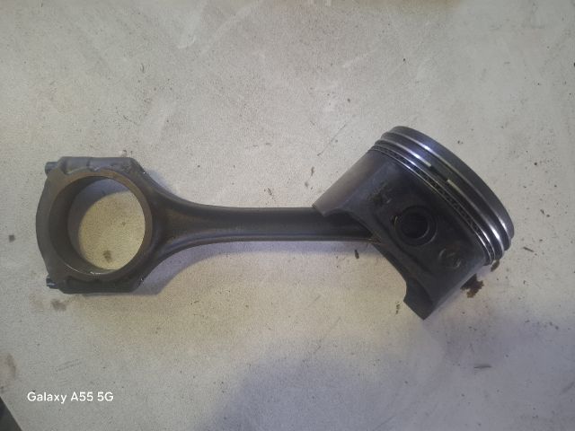 bontott MERCEDES-BENZ A-CLASS Dugattyú és Hajtókar