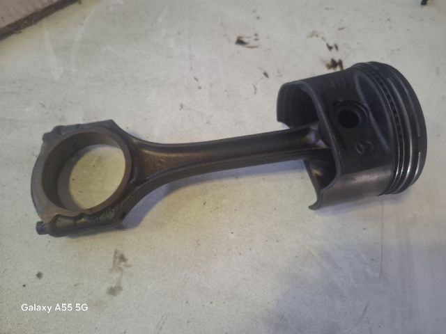 bontott MERCEDES-BENZ A-CLASS Dugattyú és Hajtókar