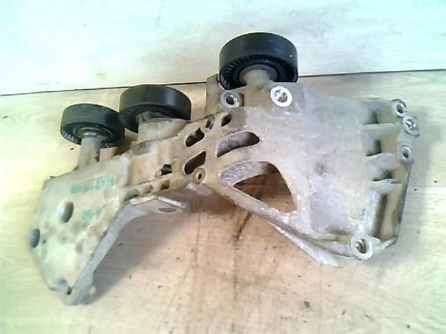 bontott MERCEDES-BENZ A-CLASS Generátor Tartó Bak