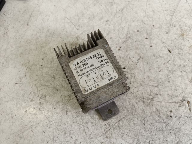 bontott MERCEDES-BENZ A-CLASS Hűtőventilátor Relé