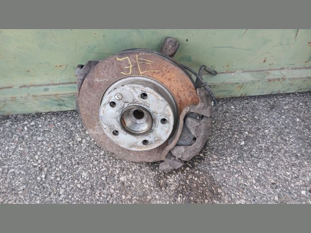 bontott MERCEDES-BENZ A-CLASS Jobb első Csonkállvány Kerékaggyal