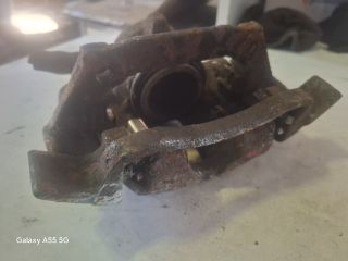 bontott MERCEDES-BENZ A-CLASS Jobb első Féknyereg Munkahengerrel