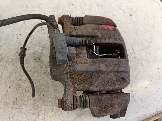 bontott MERCEDES-BENZ A-CLASS Jobb első Féknyereg Munkahengerrel