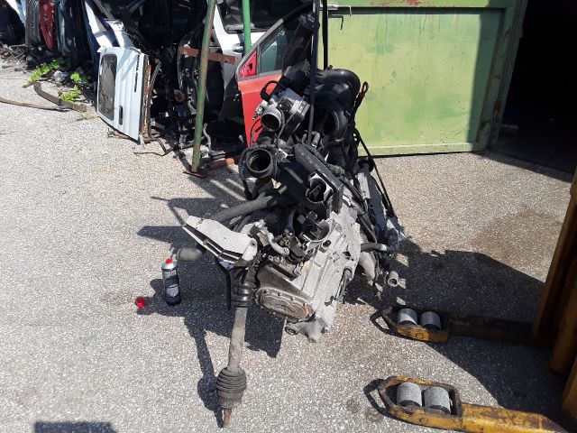 bontott MERCEDES-BENZ A-CLASS Motor (Fűzött blokk hengerfejjel)