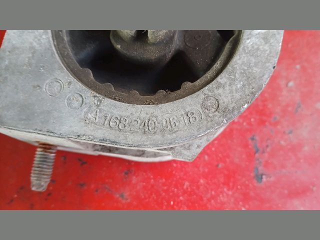 bontott MERCEDES-BENZ A-CLASS Motor Tartó Bak Jobb