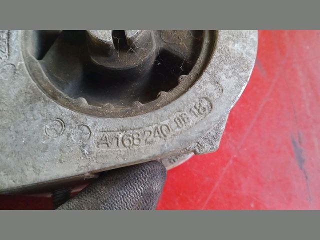 bontott MERCEDES-BENZ A-CLASS Motor Tartó Bak Jobb