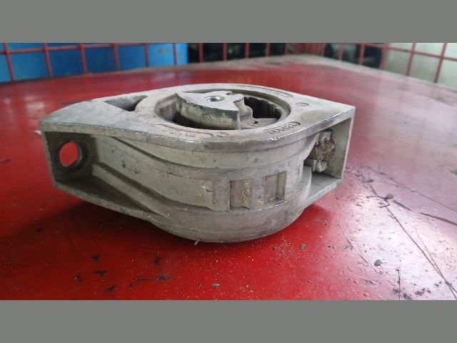 bontott MERCEDES-BENZ A-CLASS Motor Tartó Bak Jobb