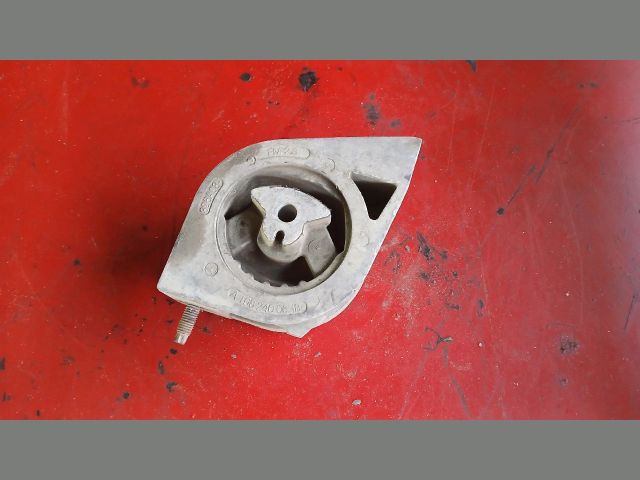 bontott MERCEDES-BENZ A-CLASS Motor Tartó Bak Jobb