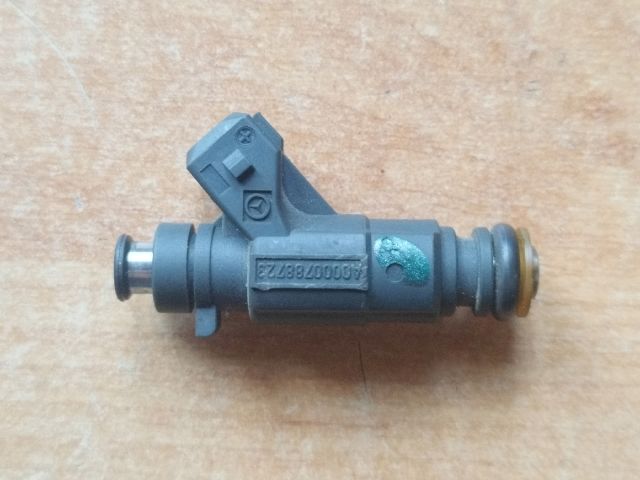 bontott MERCEDES-BENZ A-CLASS Porlasztó (1 db)