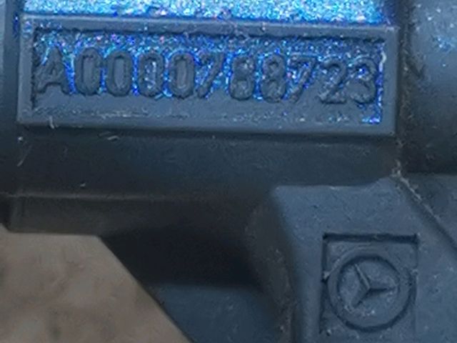 bontott MERCEDES-BENZ A-CLASS Porlasztó (1 db)