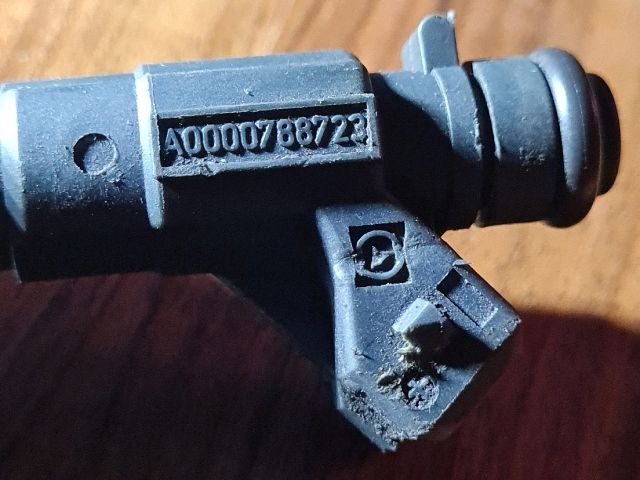 bontott MERCEDES-BENZ A-CLASS Porlasztó (1 db)