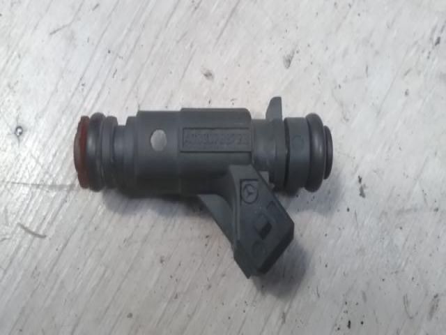 bontott MERCEDES-BENZ A-CLASS Porlasztó (1 db)