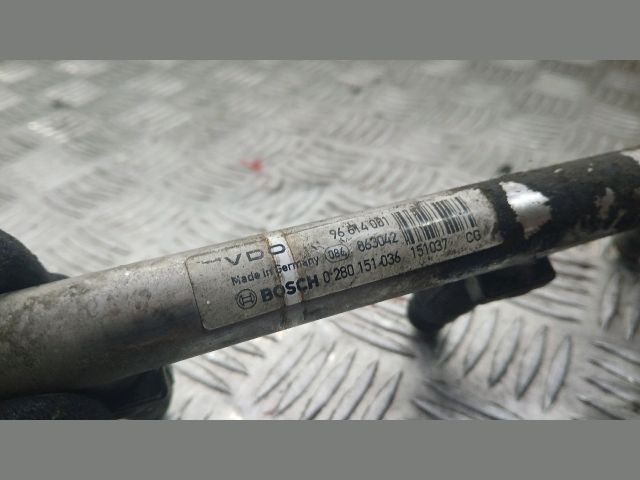 bontott MERCEDES-BENZ A-CLASS Porlasztó Sor / Híd